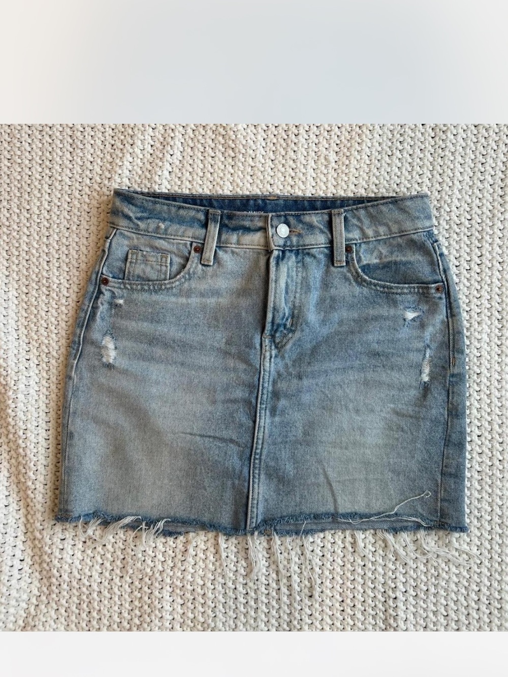 Old Navy Light Blue Distressed Denim Mini Skirt